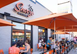 Delicious Breakfast & Brunch at Snooze Restaurant: A Review